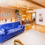 Bio-bauernhof Auernig Farm stay *
