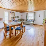 Bio-bauernhof Auernig * Obervellach