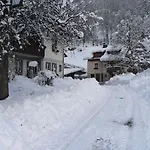 Farm stay Bio-bauernhof Auernig Obervellach