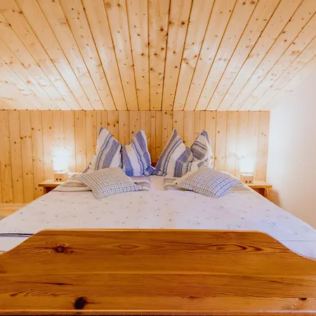 Bio-bauernhof Auernig * Obervellach