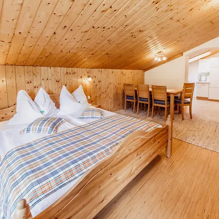 Bio-bauernhof Auernig 上韦拉赫